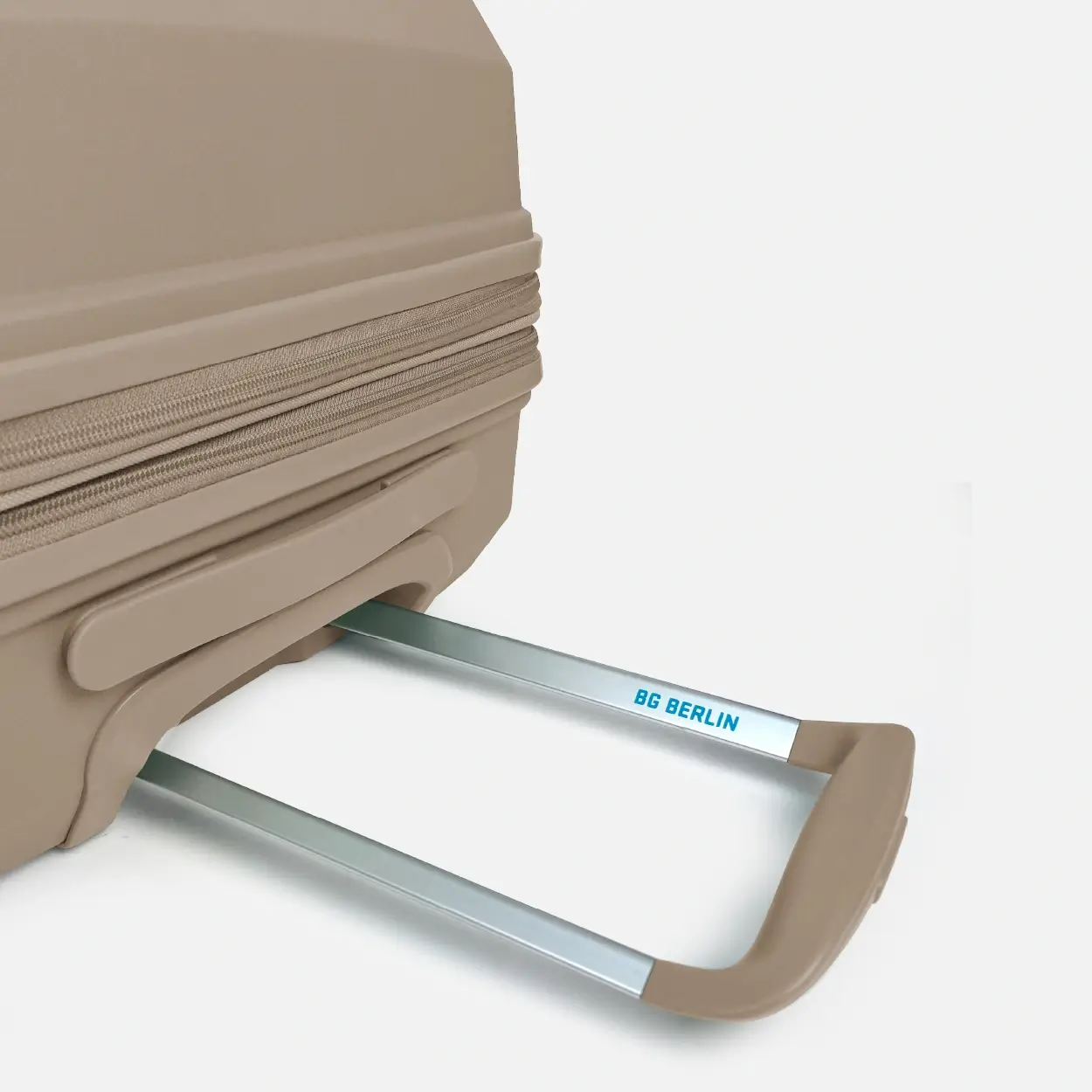 IMPACT-RESISTANT SHELL 