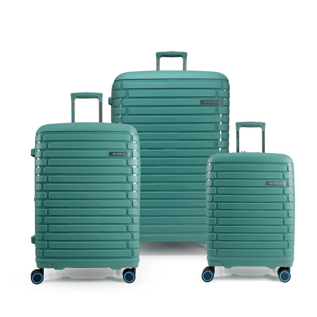 SODA_Green_Set-01-min SODA Green Colour Luggage Set by BG Berlin
